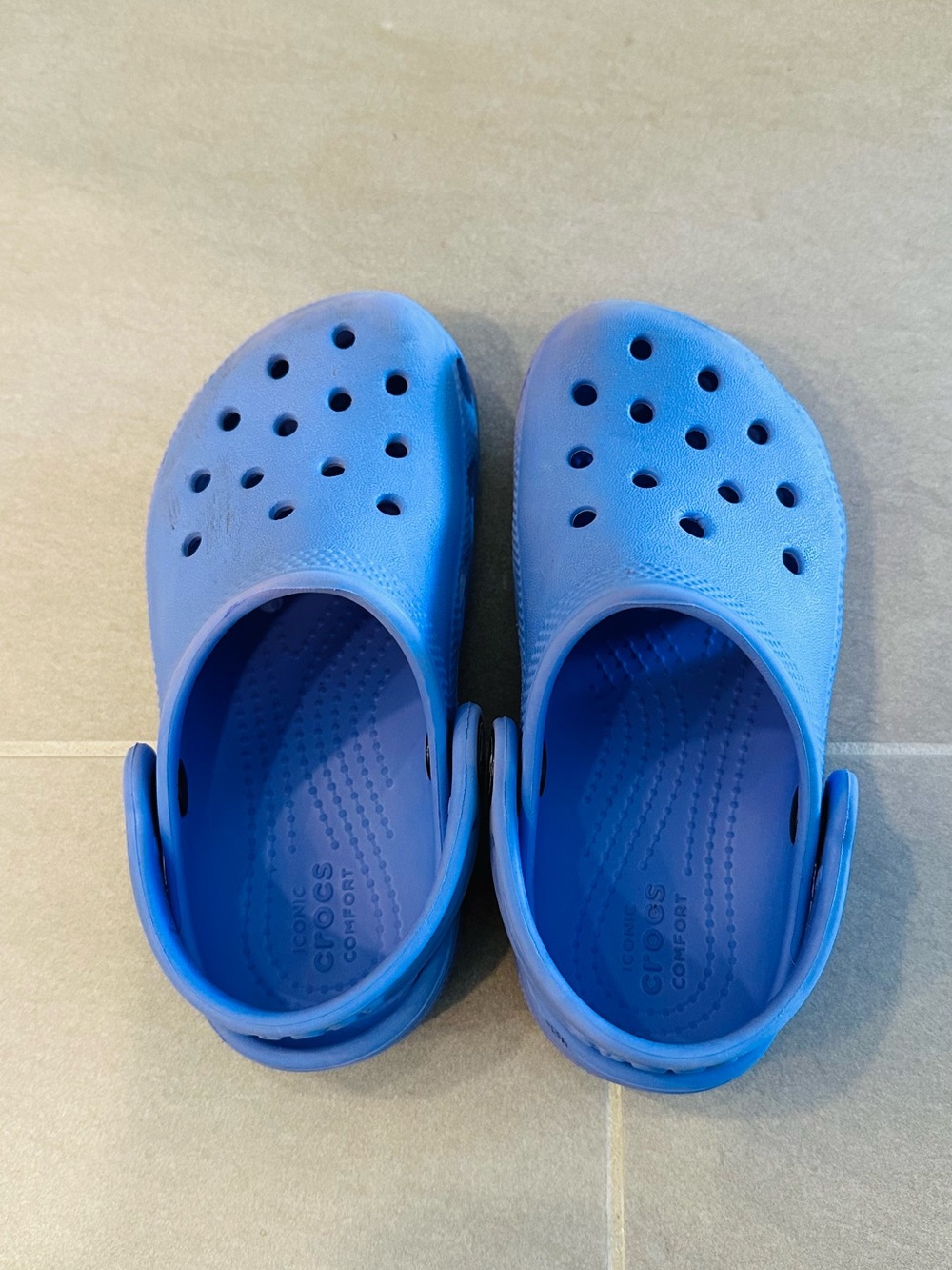 CROCS Kids Classic Clogs in purple